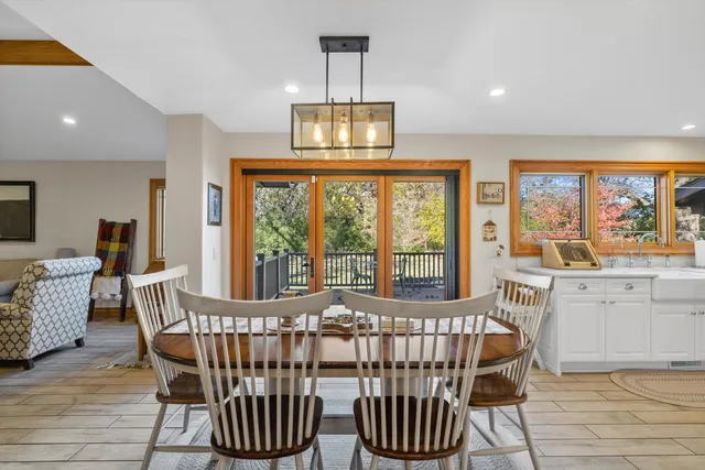 $854,000 | 8400 122nd Street, Pleasant Prairie, WI 53158