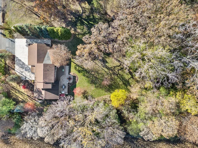 $854,000 | 8400 122nd Street, Pleasant Prairie, WI 53158