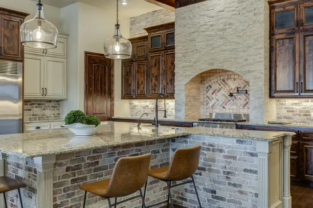 $2,950,000 | 8009 Farm To Market Road 2641, Shallowater, TX 79363