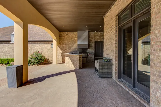 $2,950,000 | 8009 Farm To Market Road 2641, Shallowater, TX 79363