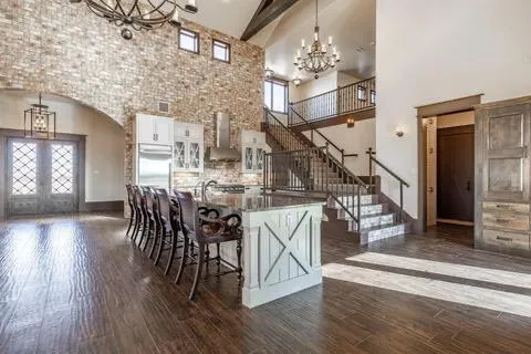 $2,950,000 | 8009 Farm To Market Road 2641, Shallowater, TX 79363