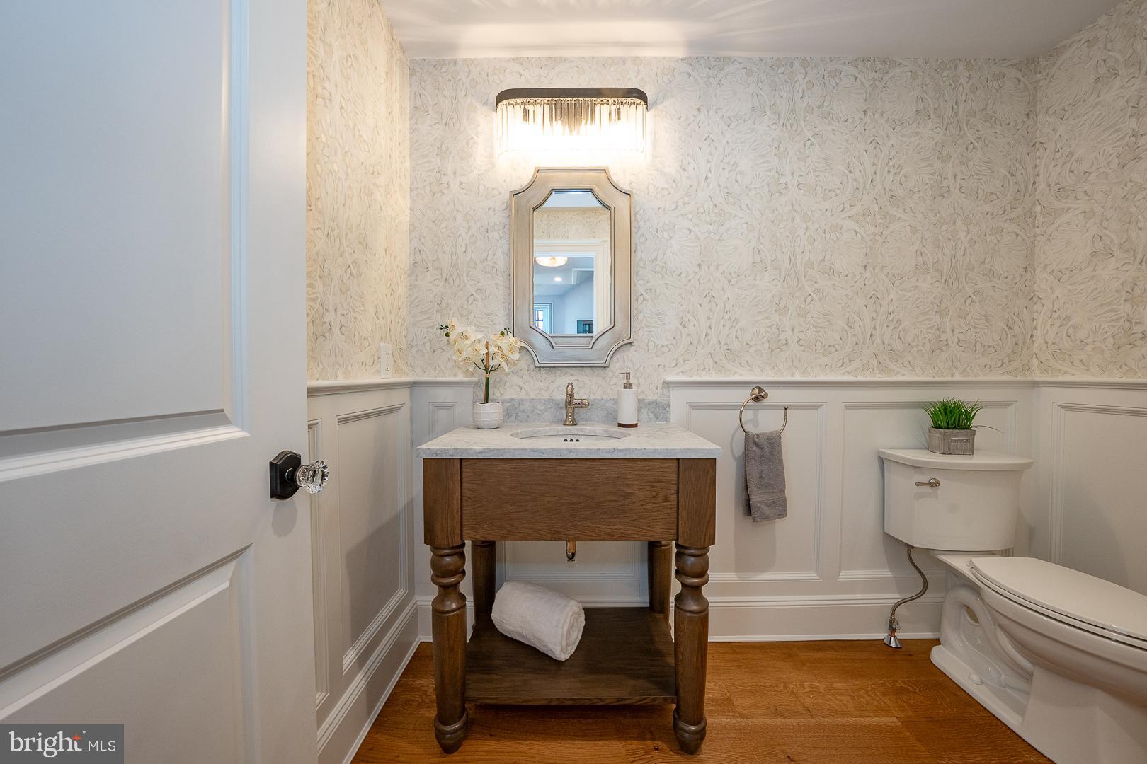 201 South Spring Mill Road Villanova, PA 19085 - Photo 14 of 84 Powder Room