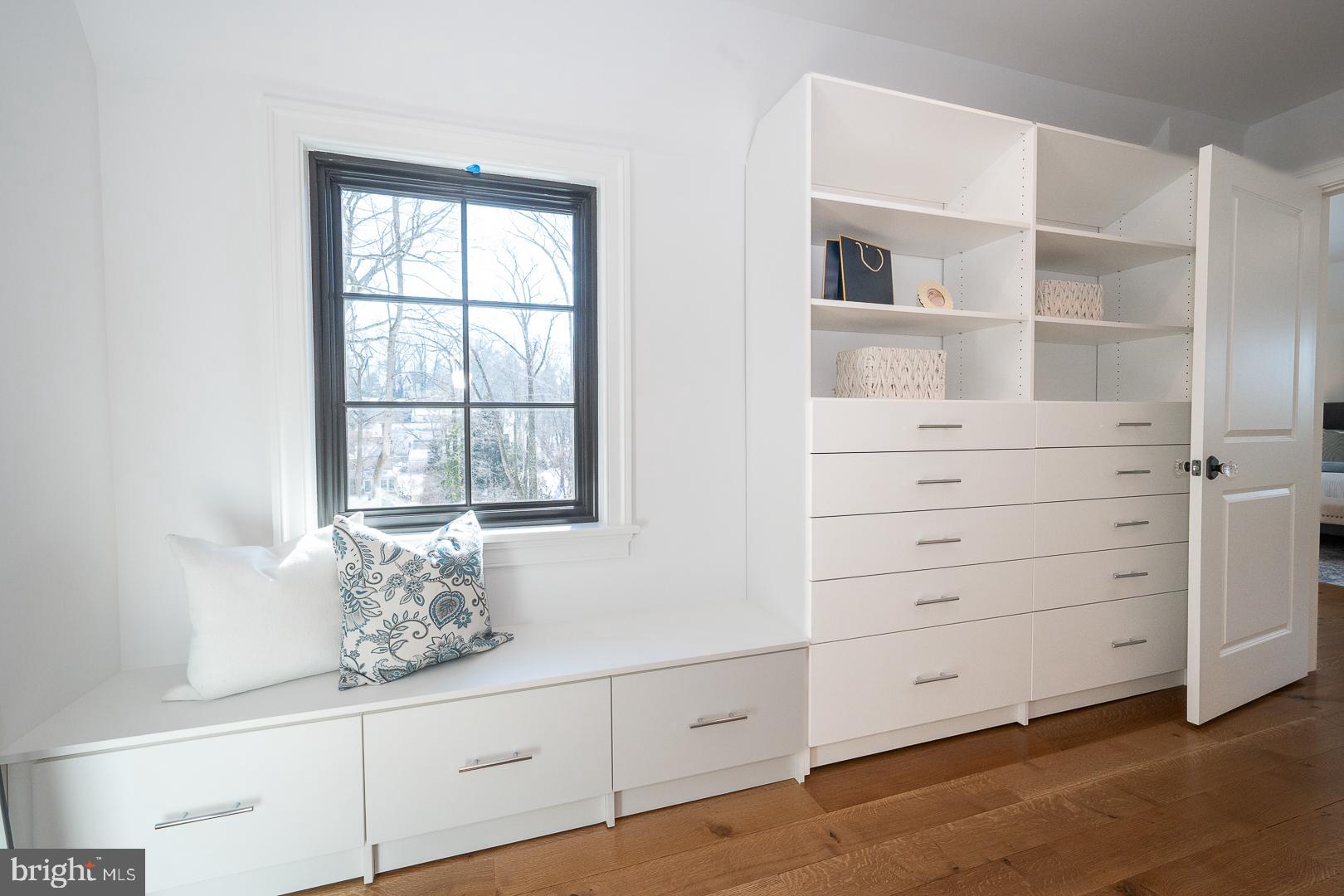 201 South Spring Mill Road Villanova, PA 19085 - Photo 51 of 84 Primary Closet