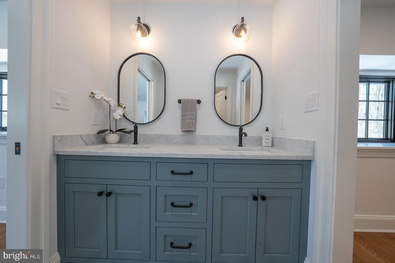 201 South Spring Mill Road Villanova, PA 19085 - Photo 71 of 84 Jack and Jill Bath