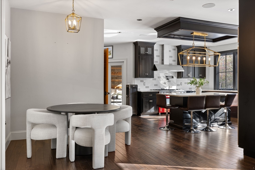 9 Coach Road Plainville, MA 02762 - Photo 11 of 42