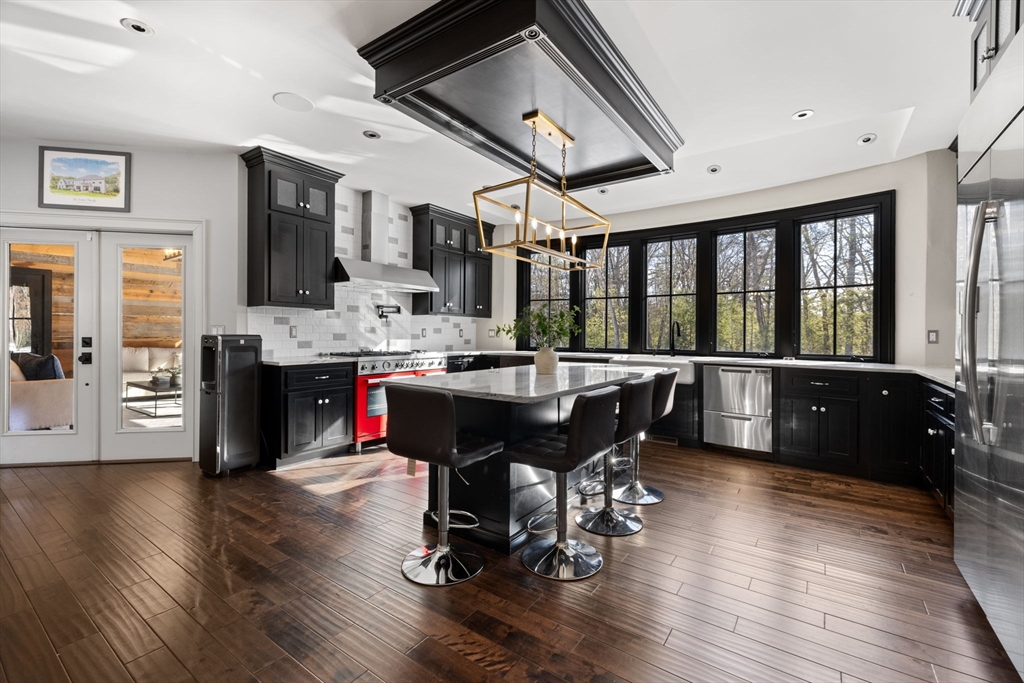 9 Coach Road Plainville, MA 02762 - Photo 12 of 42