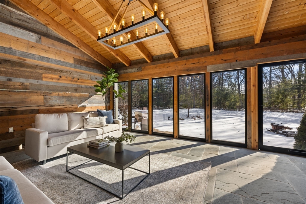 9 Coach Road Plainville, MA 02762 - Photo 19 of 42