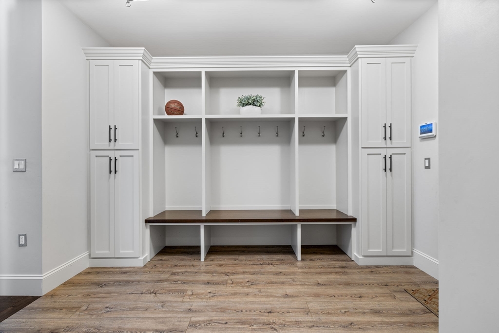 9 Coach Road Plainville, MA 02762 - Photo 22 of 42