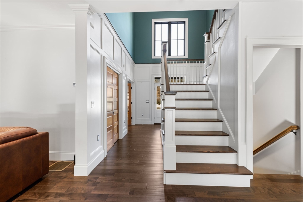 9 Coach Road Plainville, MA 02762 - Photo 5 of 42