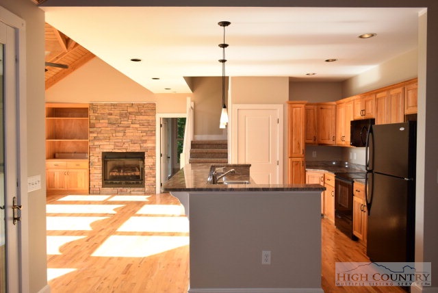 129 Settlers Rest Boone, NC 28607 - Photo 4 of 39 Gallery Image 4