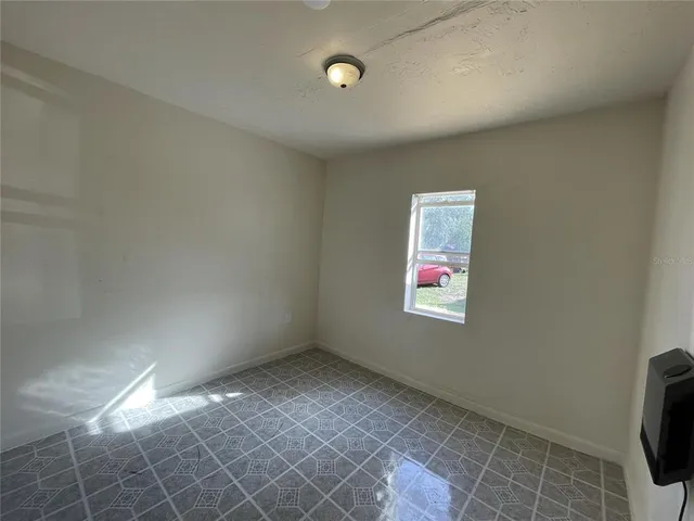 $700 | 113 Washington Avenue, Lake Wales, FL 33853