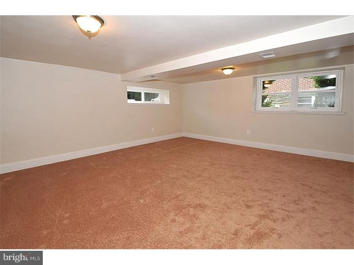 596 Wanamaker Road Jenkintown, PA 19046 - Photo 18 of 23 Family Room