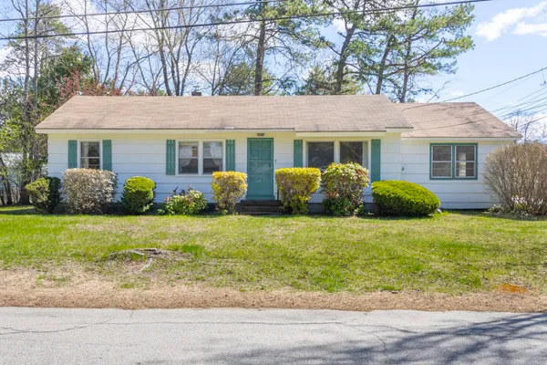 $449,000 | 2 Cricket Lane, Concord, NH 03301