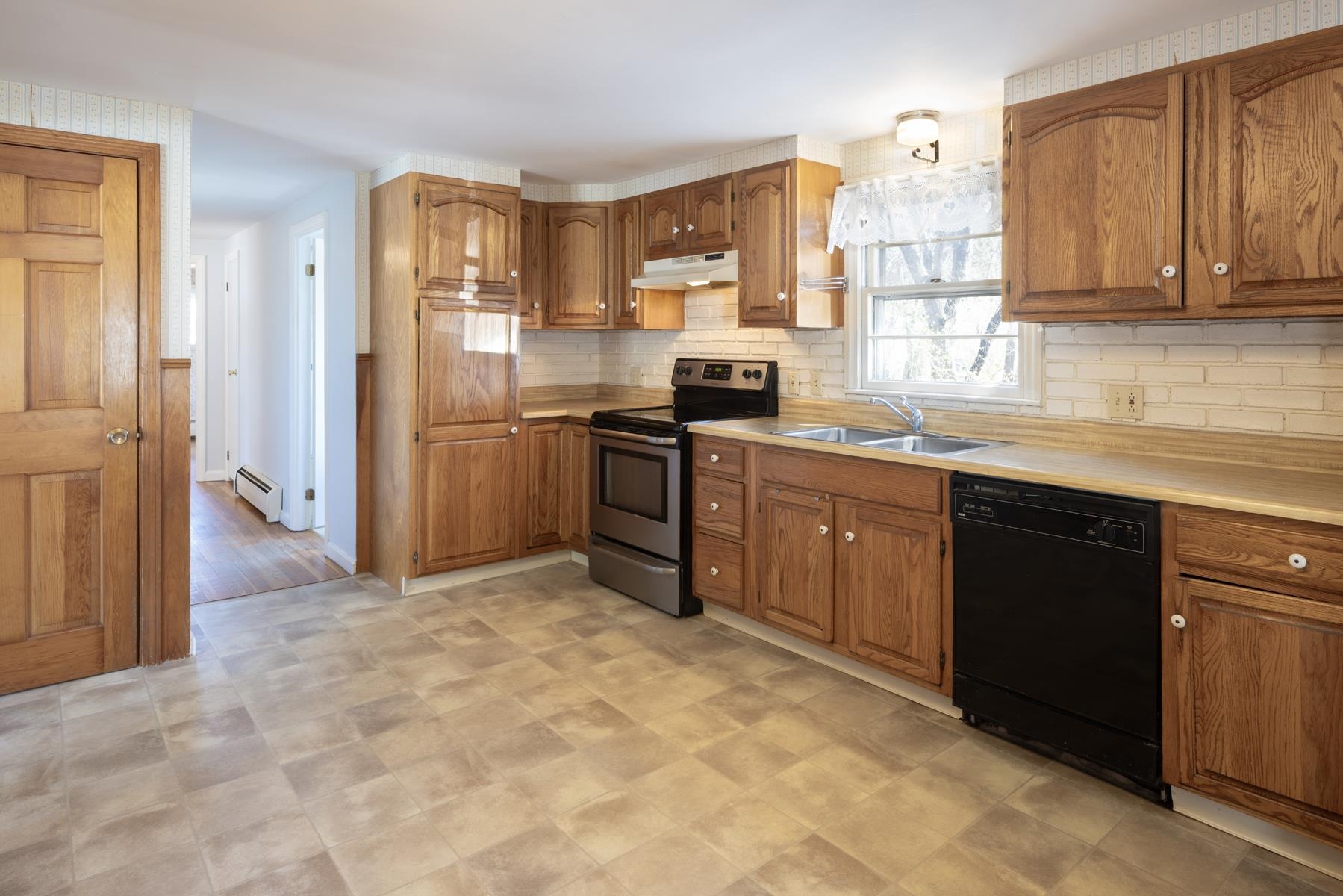 2 Cricket Lane Concord, NH 03301 - Photo 10 of 25