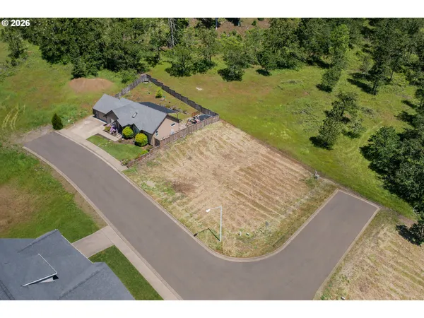 $109,000 | 6000 North Hyland Lane, Lowell, OR 97452