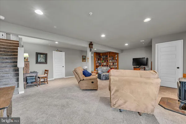 $429,900 | 1725 Haralson Drive, Mechanicsburg, PA 17055