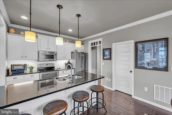 $429,900 | 1725 Haralson Drive, Mechanicsburg, PA 17055