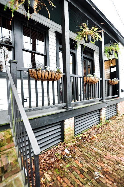 Exterior Porch