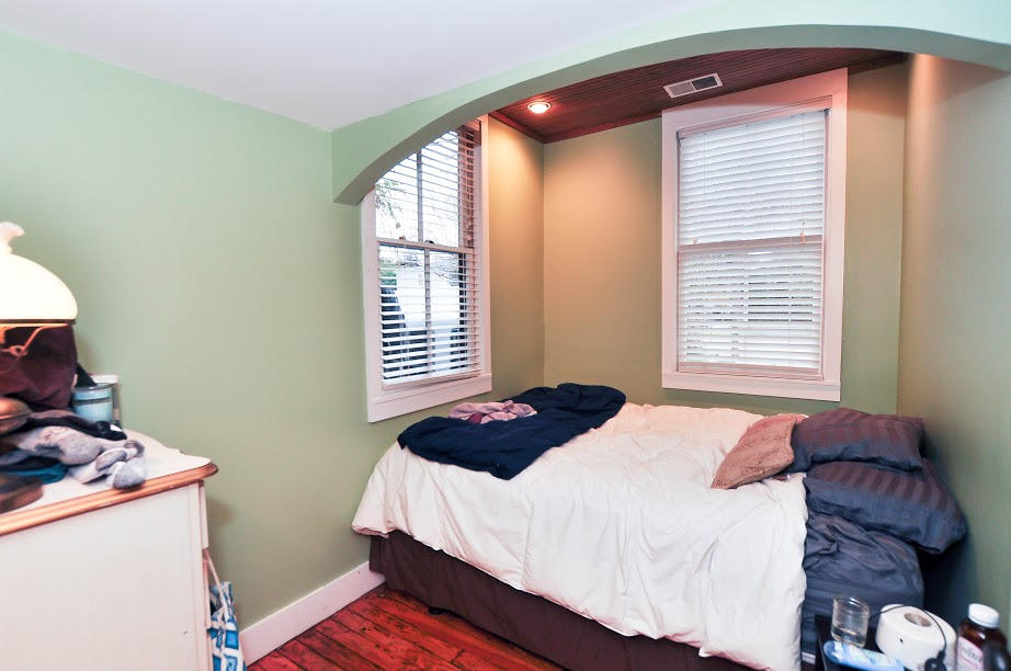 79 Line Street Charleston, SC 29403 - Photo 12 of 14 Side Bedroom