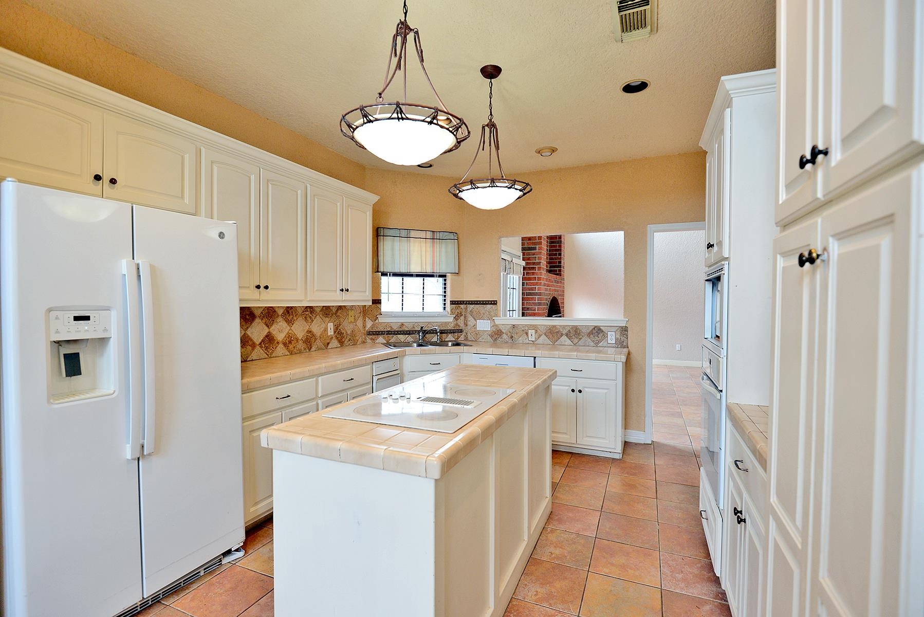 155 Greenhead Point Orange, TX 77630 - Photo 16 of 33