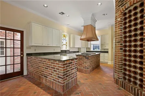 $1,175,000 | 285 Citrus Road, River Ridge, LA 70123