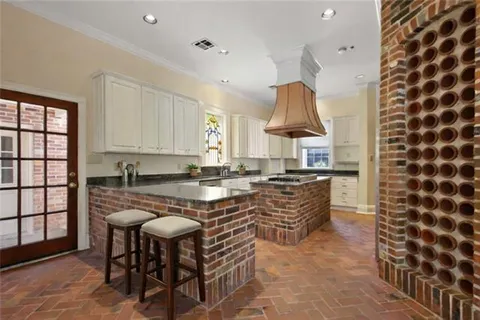 $1,175,000 | 285 Citrus Road, River Ridge, LA 70123