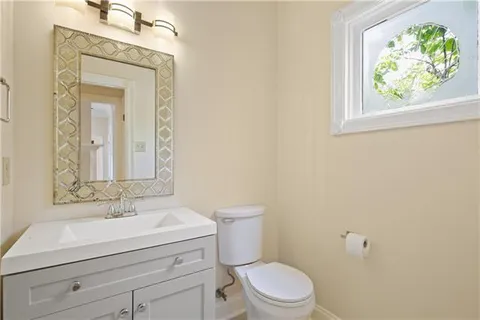 $1,175,000 | 285 Citrus Road, River Ridge, LA 70123
