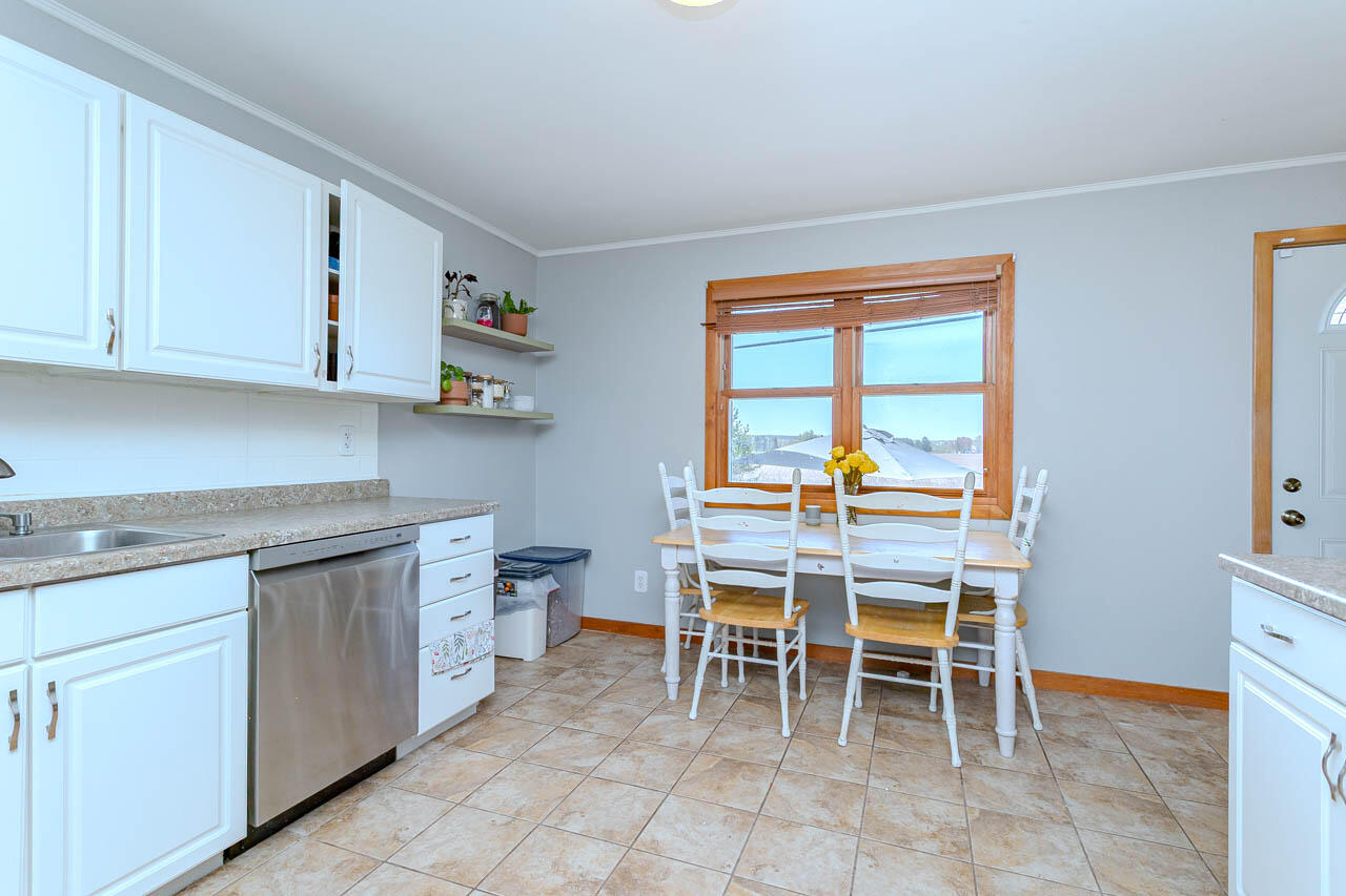 2615 West Main Street Merrill, WI 54452 - Photo 9 of 59 939A9866