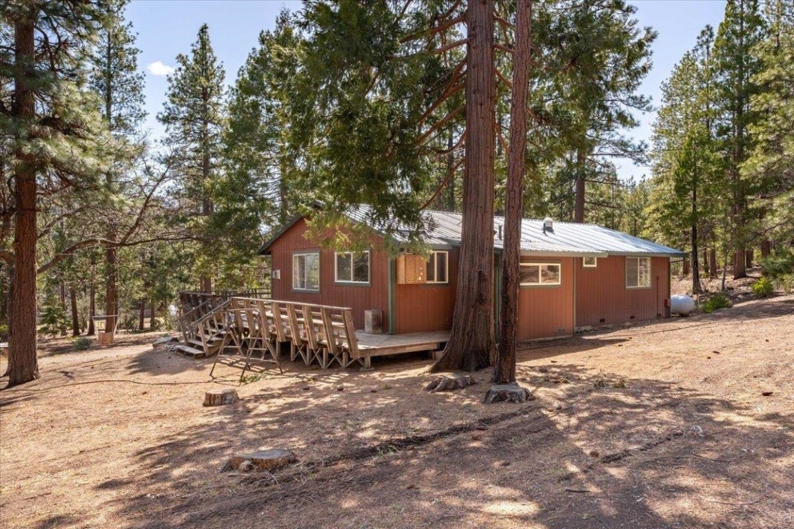 6409 Kangaroo Creek Road Gazelle, CA 96034 - Photo 1 of 49 Gallery Image 1