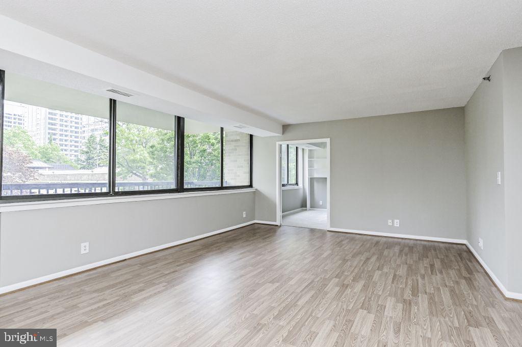 5501 Seminary Road, Unit 104S Falls Church, VA 22041 - Photo 32 of 42