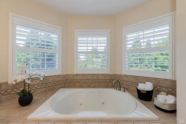 $1,679,000 | 8776 Logan Place, Cotati, CA 94931