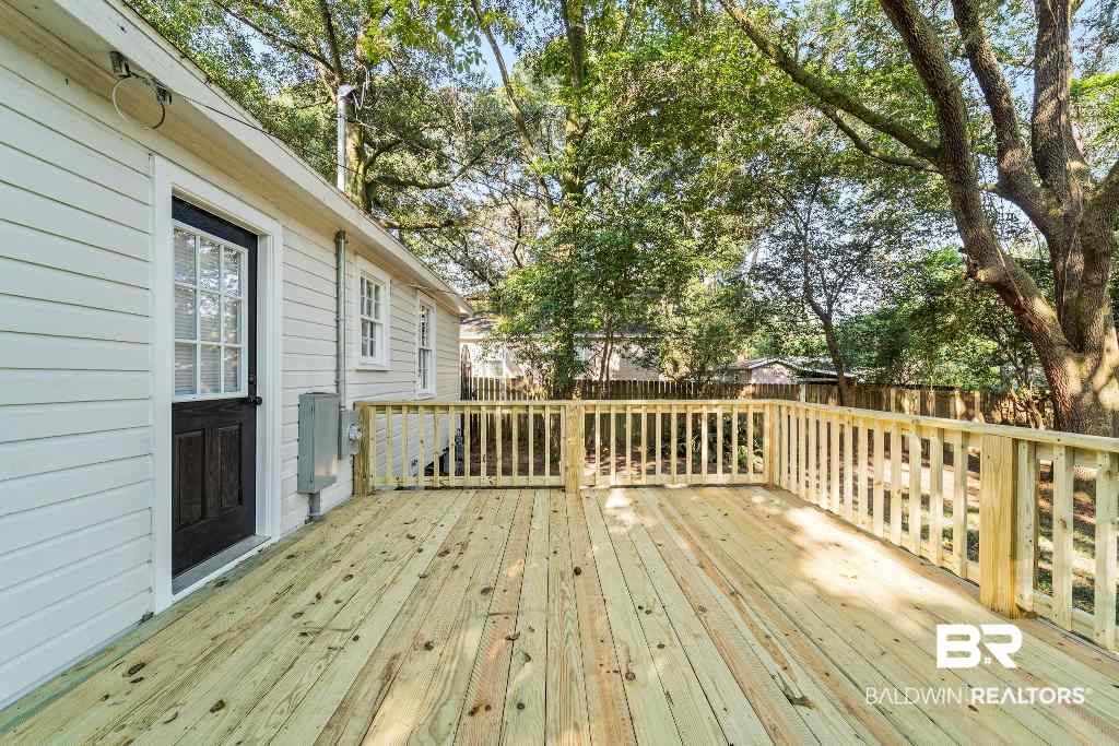 5204 Greenwood Lane Mobile, AL 36608 - Photo 10 of 17