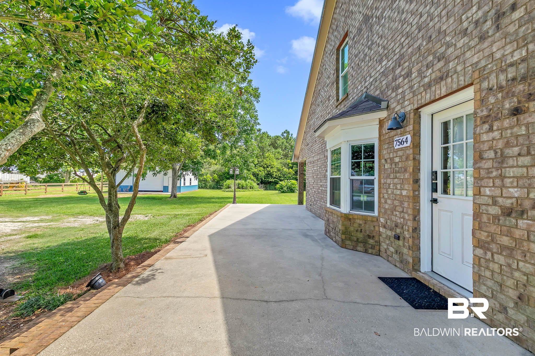 7564 Rabbit Run Road Fairhope, AL 36532 - Photo 60 of 88 View of patio