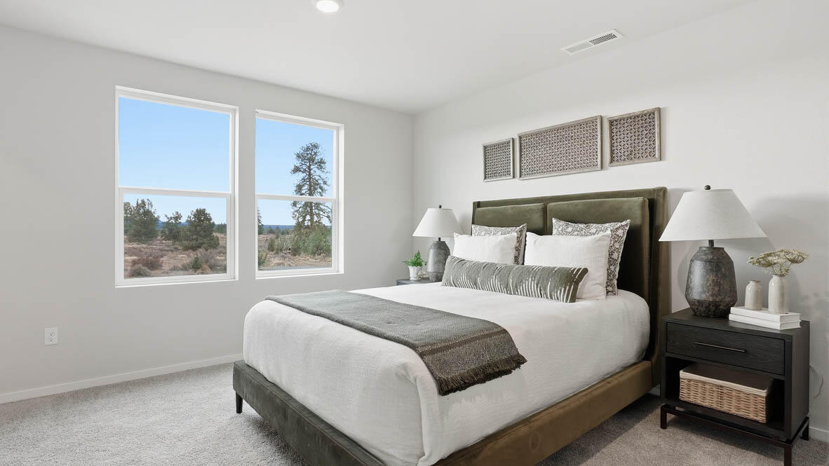 21311 Southeast Wilderness Way Bend, OR 97702 - Photo 20 of 24 019 primary bedroom