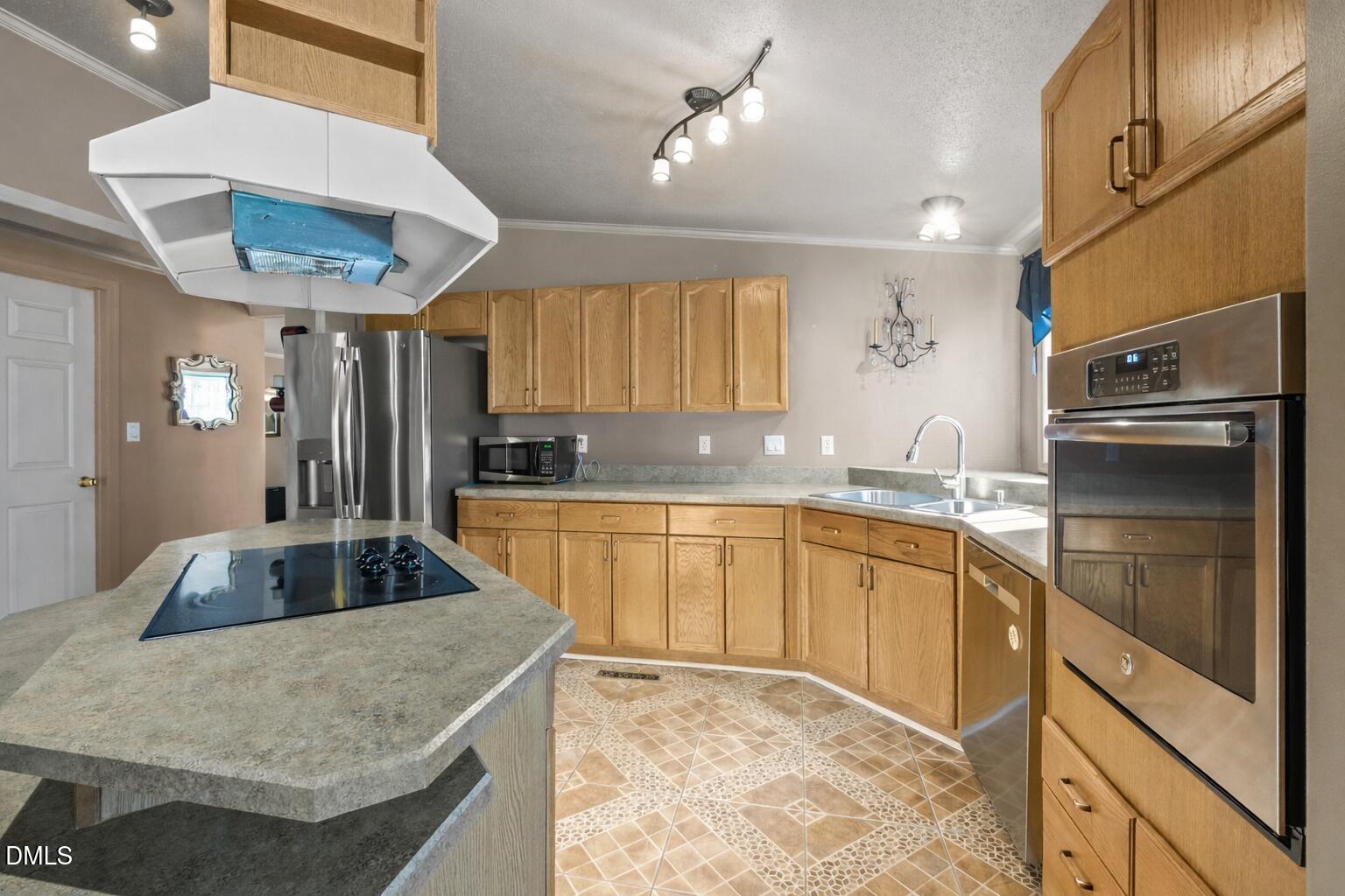 Open- kitchen-cabinets ai