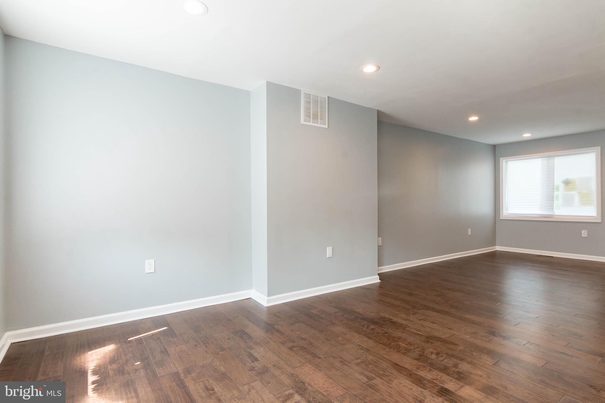 4505 Manorview Road Baltimore, MD 21229 - Photo 15 of 43 Gallery Image 15