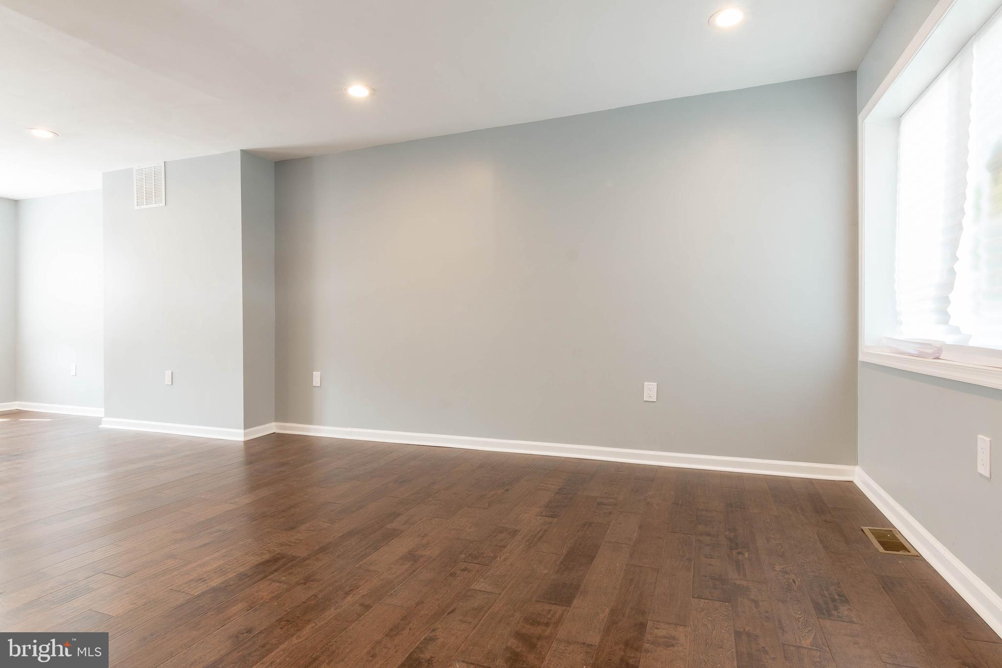 4505 Manorview Road Baltimore, MD 21229 - Photo 19 of 43 Gallery Image 19