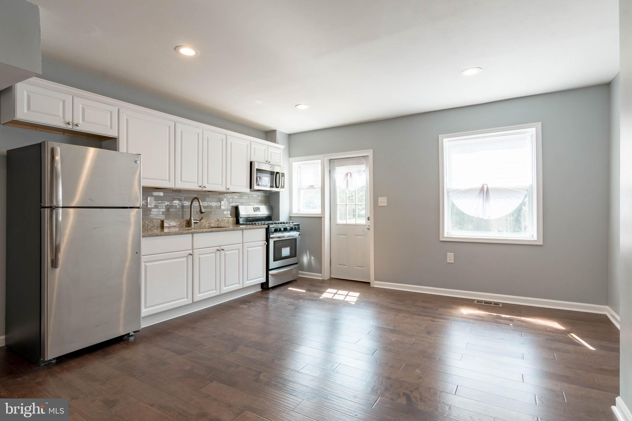 4505 Manorview Road Baltimore, MD 21229 - Photo 8 of 43 Gallery Image 8
