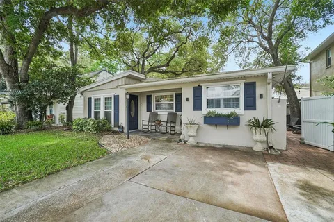 $675,000 | 3218 West Oakellar Avenue, Tampa, FL 33611