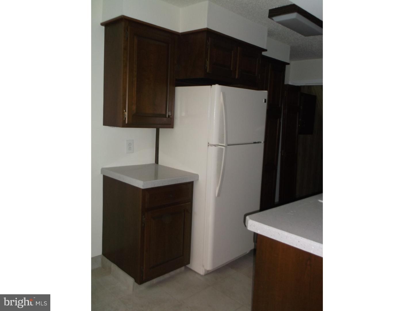 1922 Carter Road Folcroft, PA 19032 - Photo 3 of 10