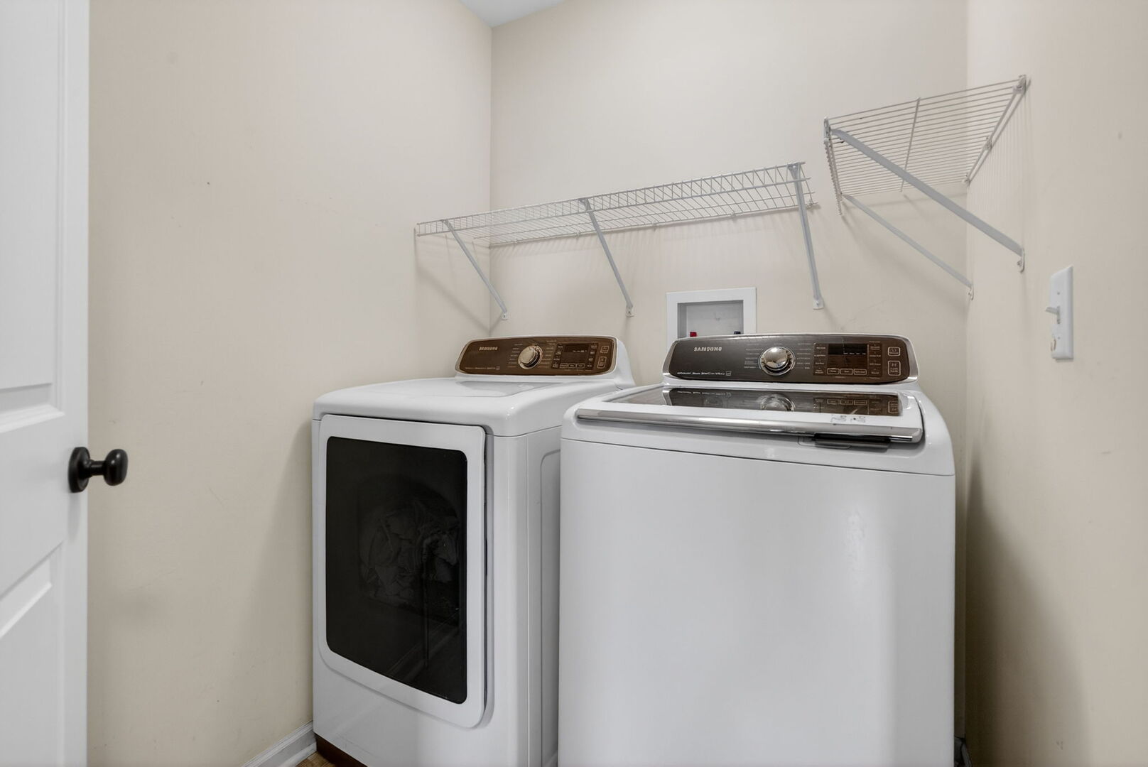 15238 Kenmare Circle Manhattan, IL 60442 - Photo 23 of 29 a utility room with dryer and washer