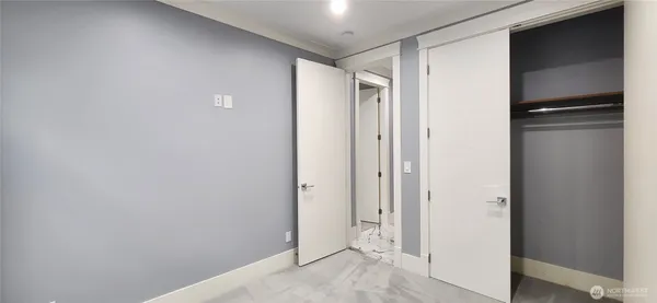 $2,550 | 1133 North 33rd Place, Renton, WA 98056