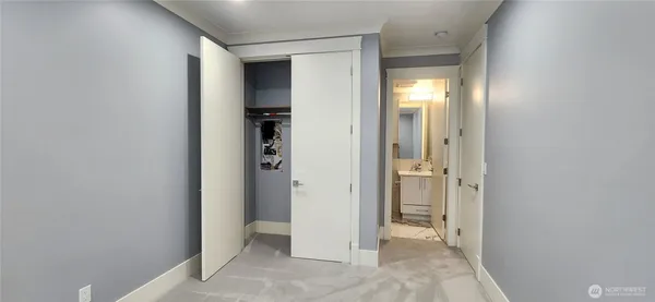 $2,550 | 1133 North 33rd Place, Renton, WA 98056