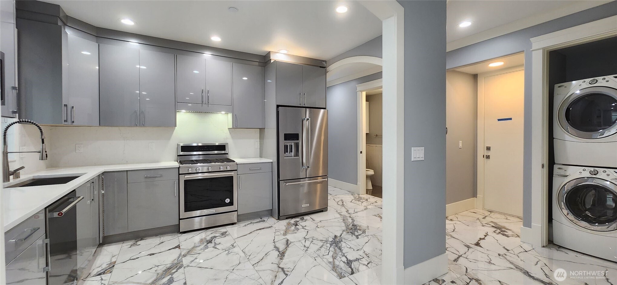 1133 North 33rd Place Renton, WA 98056 - Photo 9 of 19