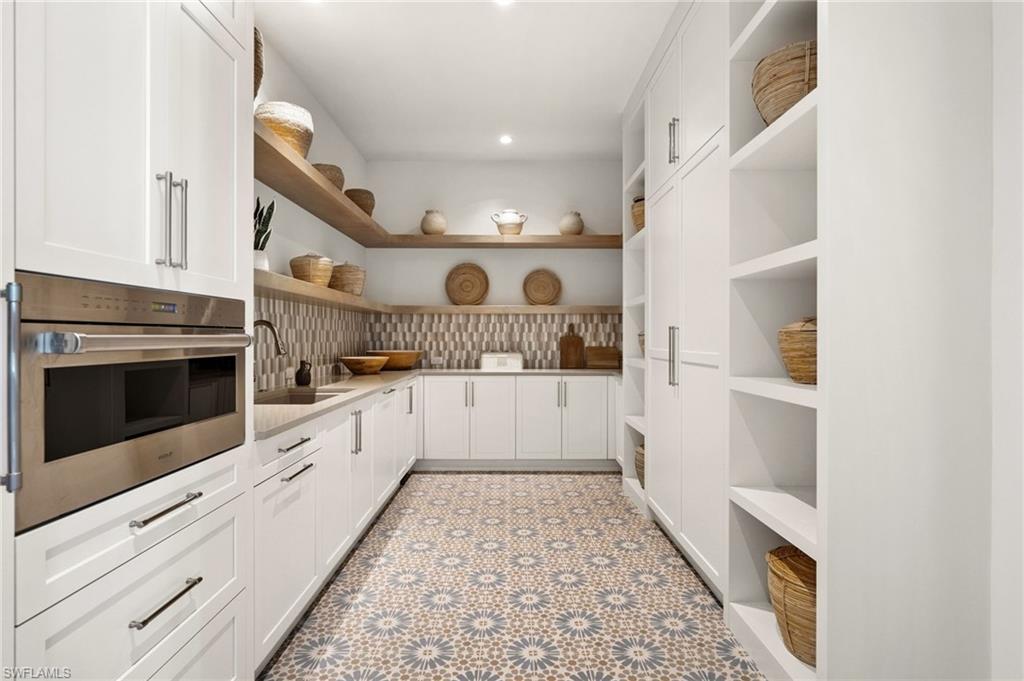 506 Neapolitan Lane Naples, FL 34103 - Photo 11 of 44