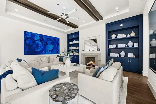 $8,500,000 | 506 Neapolitan Lane, Naples, FL 34103