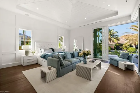 $8,745,000 | 506 Neapolitan Lane, Naples, FL 34103