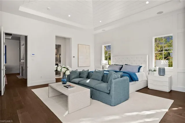 $8,500,000 | 506 Neapolitan Lane, Naples, FL 34103