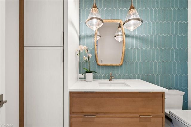 $8,500,000 | 506 Neapolitan Lane, Naples, FL 34103