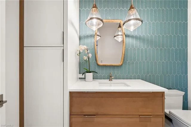 $8,500,000 | 506 Neapolitan Lane, Naples, FL 34103